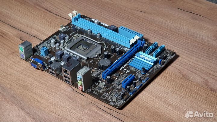 Материнская плата Asus H61 LGA 1155