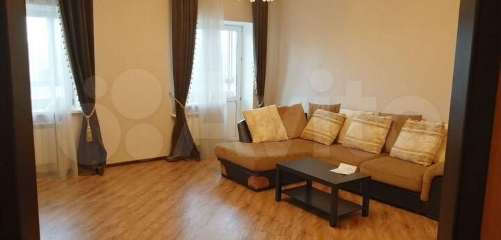 3-к. квартира, 108 м², 14/21 эт.