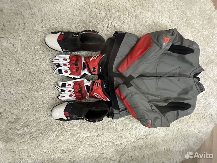 Мотокуртка Даинесе,перчатки Alpinestars