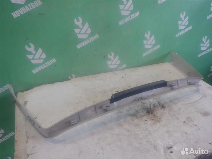 Обшивка багажника Форд Фокус 1