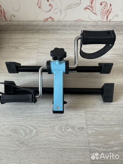 Мини велотренажер складной