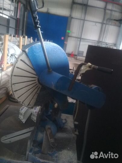 Станок отрезной Mecal SW 400 с 2мя рольгангами