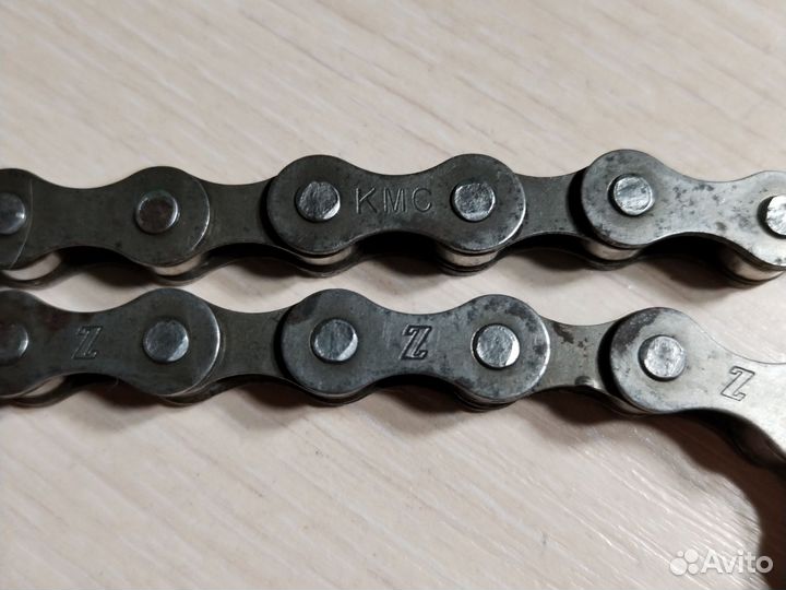 Цепь KMC для BMX