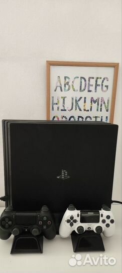 Sony playstation 4 PS4 pro 1tb