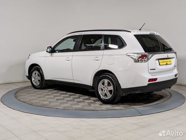 Mitsubishi Outlander 2.4 CVT, 2013, 179 625 км