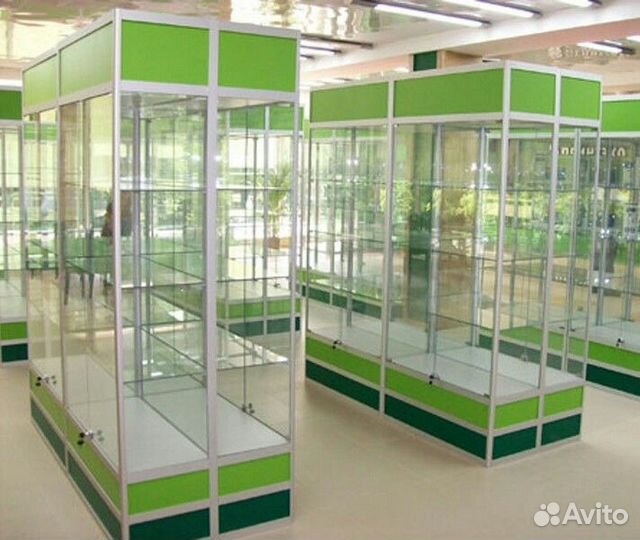 Торговая витрина Купец с дверцами от производителя