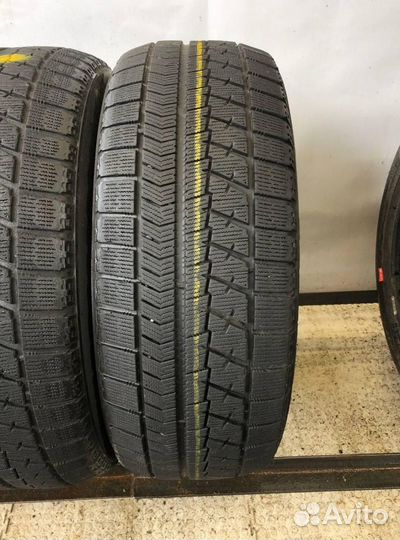 Bridgestone Blizzak VRX 215/55 R17 100Z