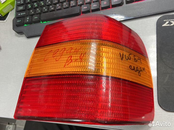 Фонарь наружний правый volkswagen passat B4