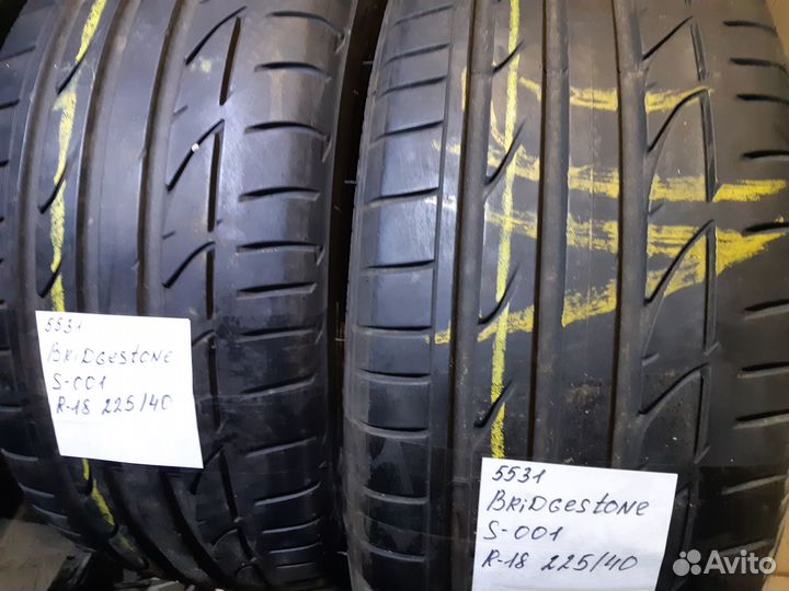 Bridgestone Potenza S001 225/40 R18