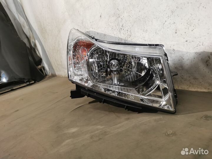 Chevrolet Cruze 2008-2016 фара правая