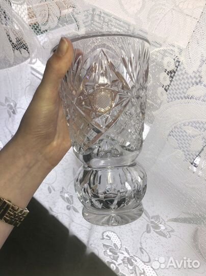 Хрустальная ваза