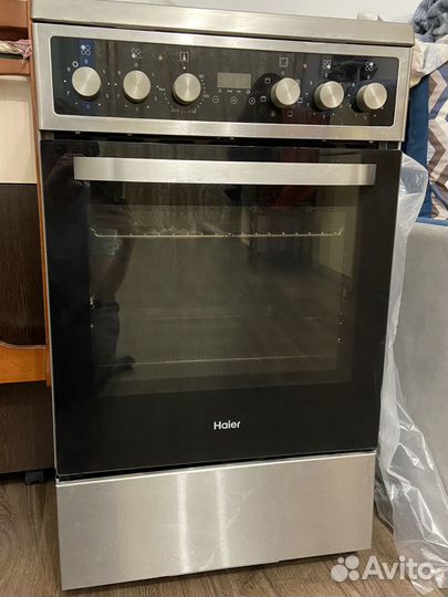 Электро плита с духовкой Haier HCX-5cdpx1