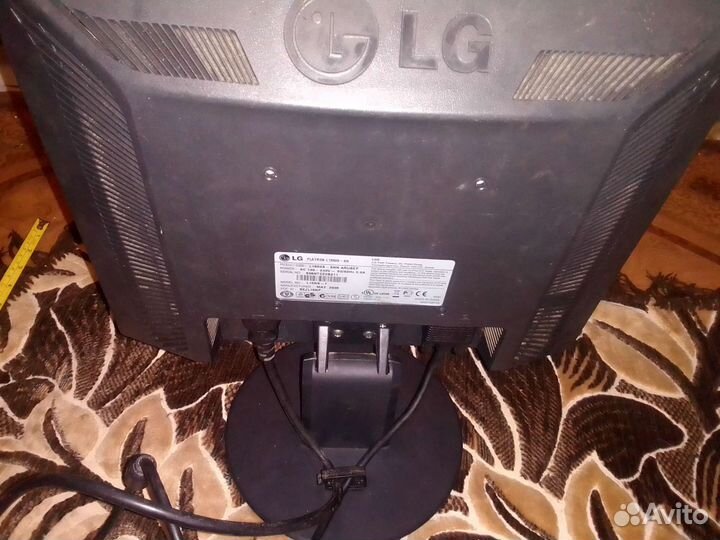Монитор LG flatron