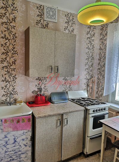 1-к. квартира, 30 м², 5/5 эт.