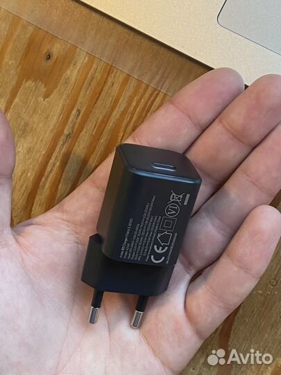 Зарядное устройство 30W Anker PowerPort Nano 3