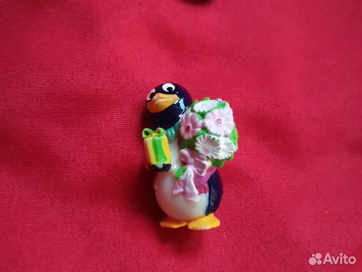 Киндер сюрприз гномы, слоны, акулы