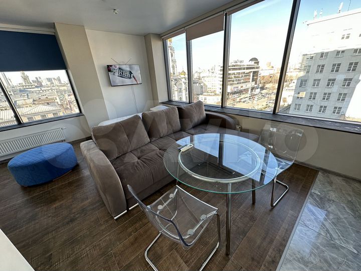 1-к. квартира, 40 м², 8/15 эт.