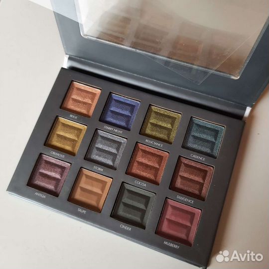 Палетка проф. теней bellapierre