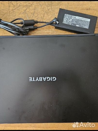 Игровой ноутбук gigabyte g7 17 дюймов