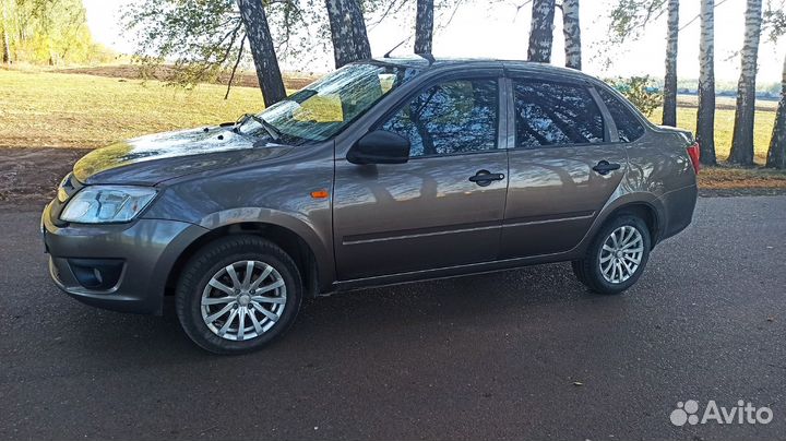 LADA Granta 1.6 МТ, 2015, 133 402 км