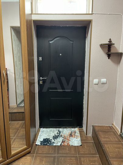 3-к. квартира, 64 м², 1/2 эт.