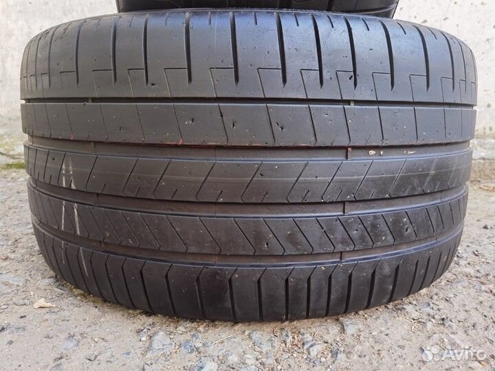 Pirelli P Zero 305/30 R21 97Y