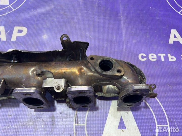 Коллектор выпускной Volkswagen Touareg 7L 5.0 AYH