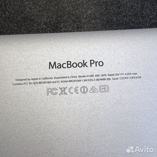 Нижняя крышка MacBook Pro 15 2013-2015