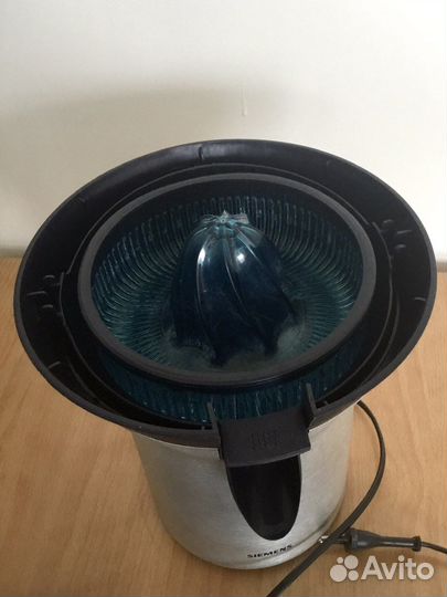 Соковыжималка “Siemens”