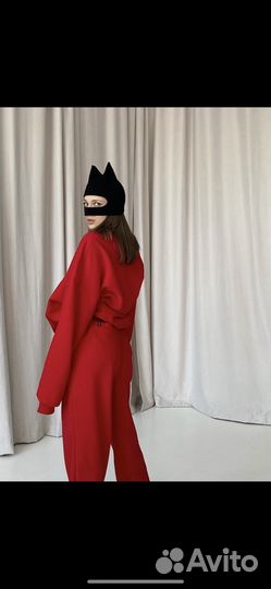 Костюм женский
