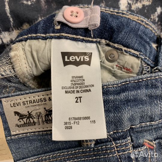 Джинсы (бермуды) Levi’s для девочки, новые