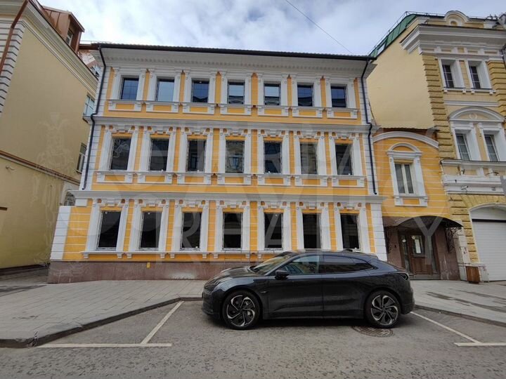 Аренда здания (осз) 1000 м2 м. Новокузнецкая (цао)