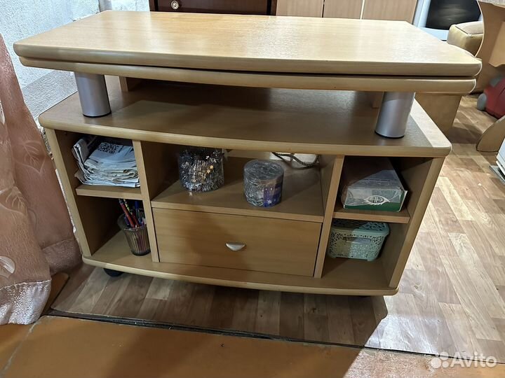 Тумба под телевизор