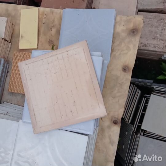 Керамическая плитка остатки