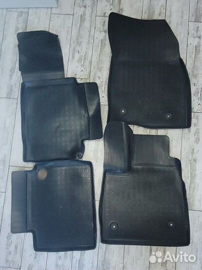 Полиуретановые ковры ford focus 4