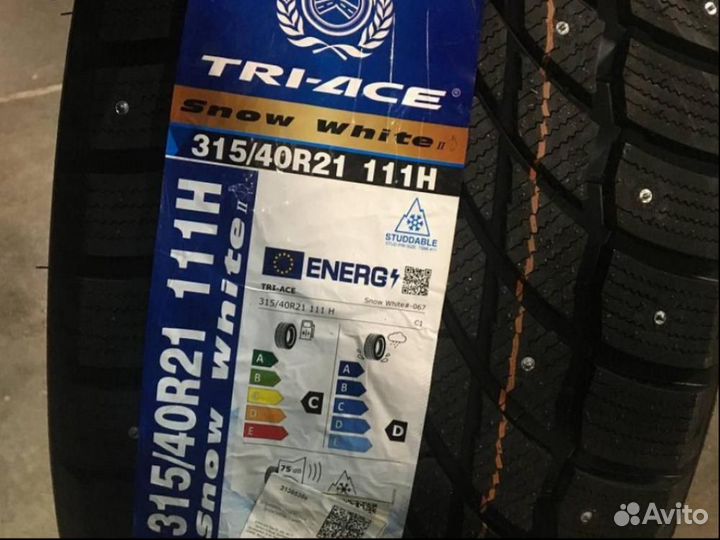 Tri Ace Snow White II 315/40 R21 111H