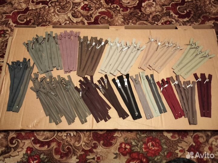 Застежка Молния-74 шт одной кучей за эту цену,нов