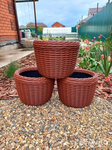 Кашпо из полиротанга