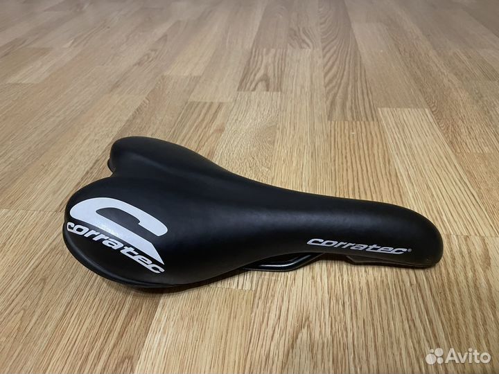 Велоседло corratec