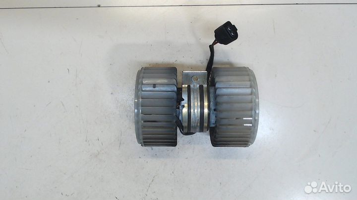 Двигатель отопителя Audi A8 (D3), 2003