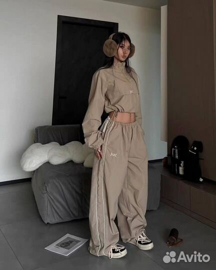 Костюм спортивный женский оверсайз