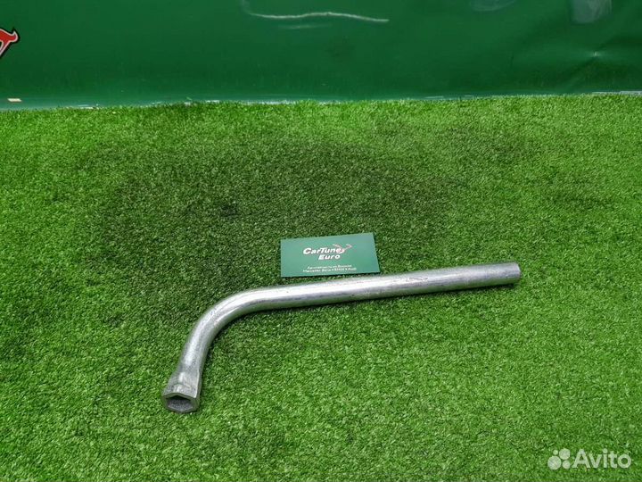 Ключ балонник Audi A5 8T cdnc 2011