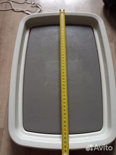 Лоток, лежанка,шлейки,пеленки