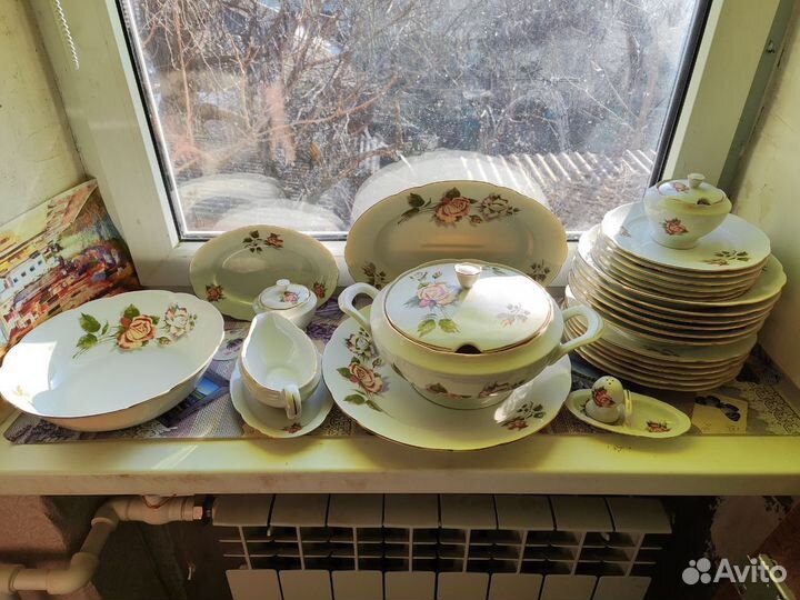Столовый сервиз 
