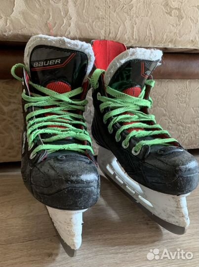 Хоккейные коньки детские Bauer NXS