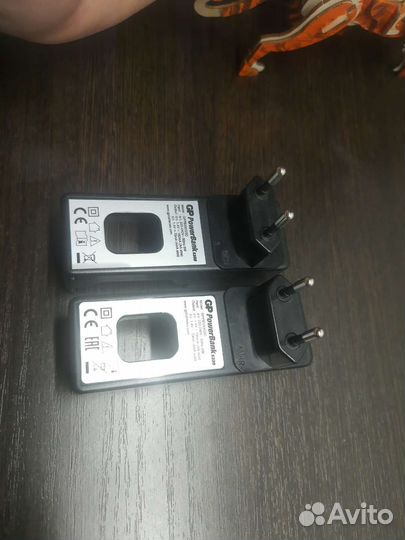 Зарядное устройство аккумуляторных батареек всех