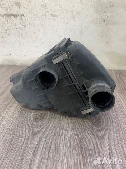 Корпус воздушного фильтра Opel Agila A Z12XE