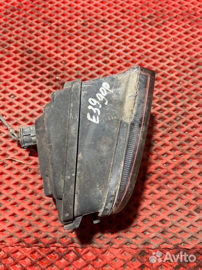 Противотуманка передняя правая Bmw 5-Series E39