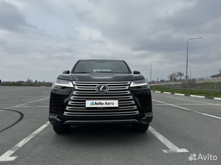 Lexus LX 3.3 AT, 2023, 800 км