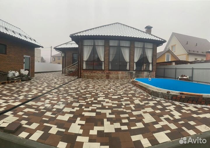 Укладка тротуарной плитки, брусчатки и асфальта